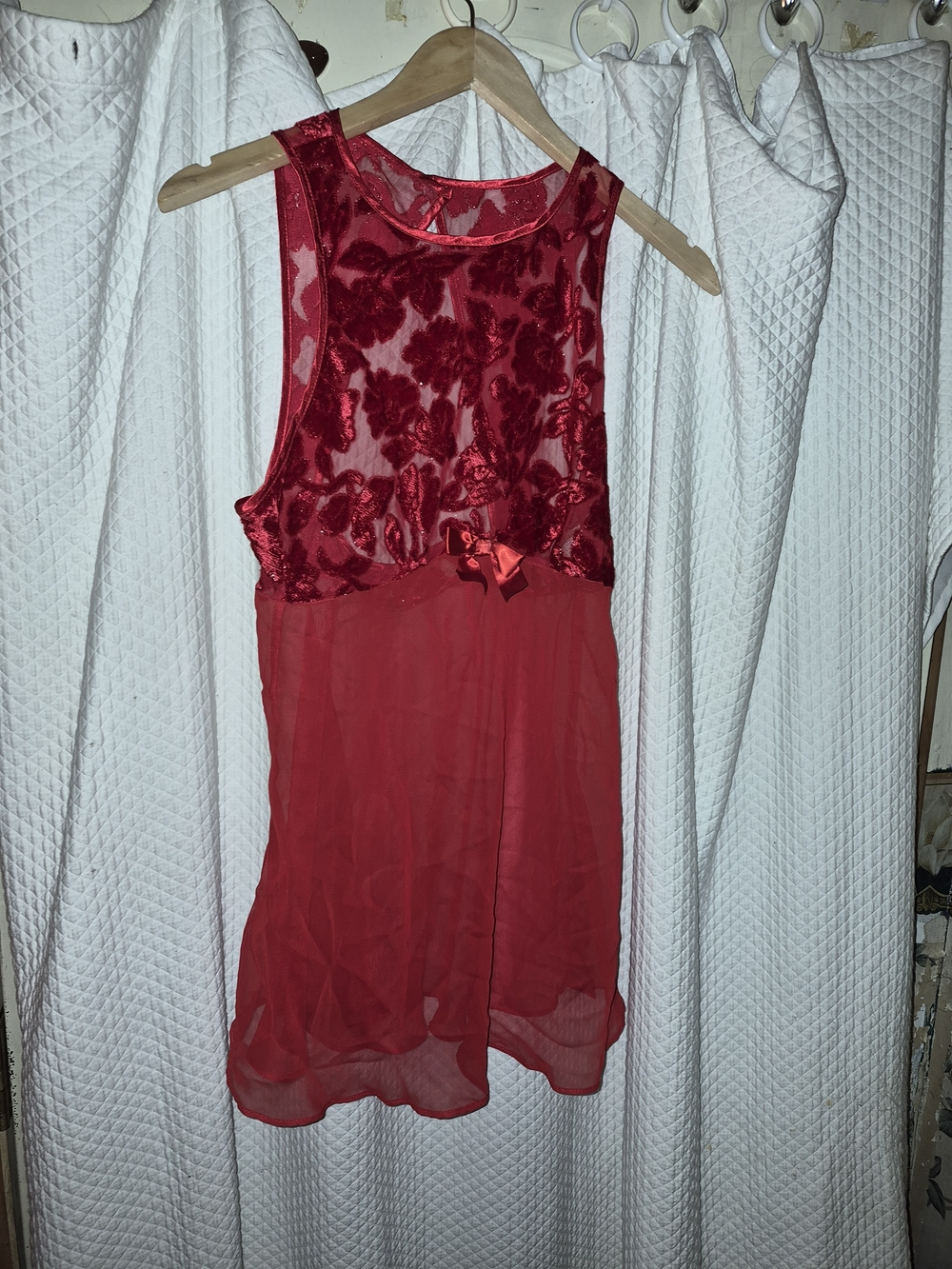 Red Floral Velvet Burnout Chiffon Camisole with Bow